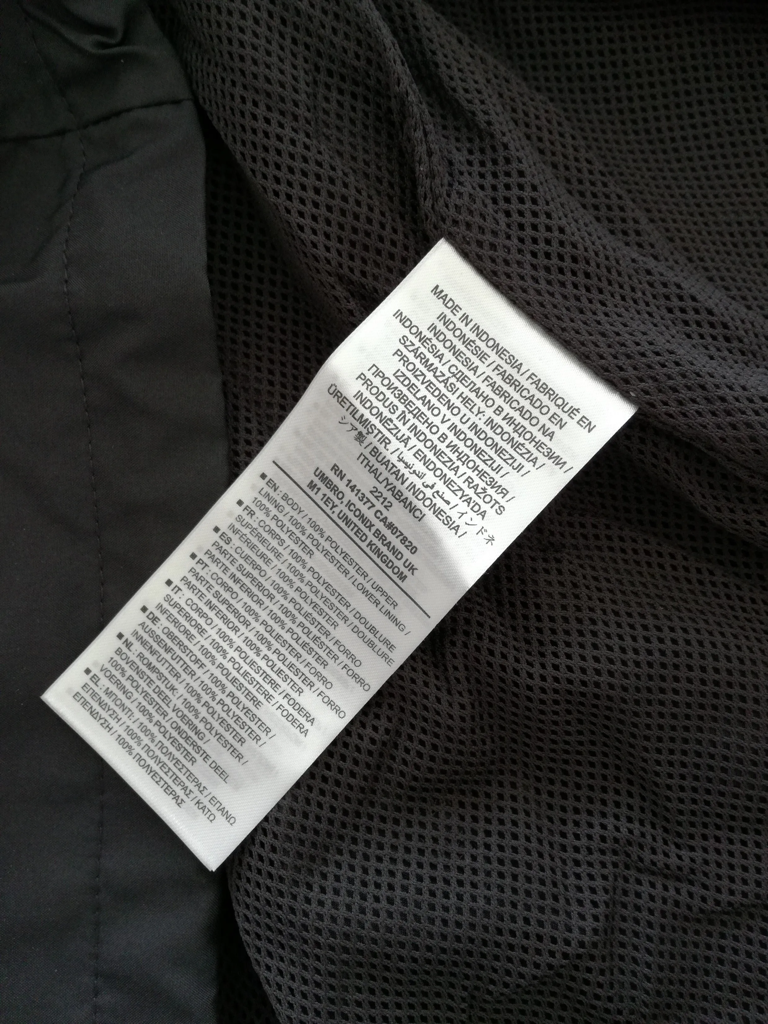 2017/18 Everton Football Rain Jacket (XL) *BNWT*