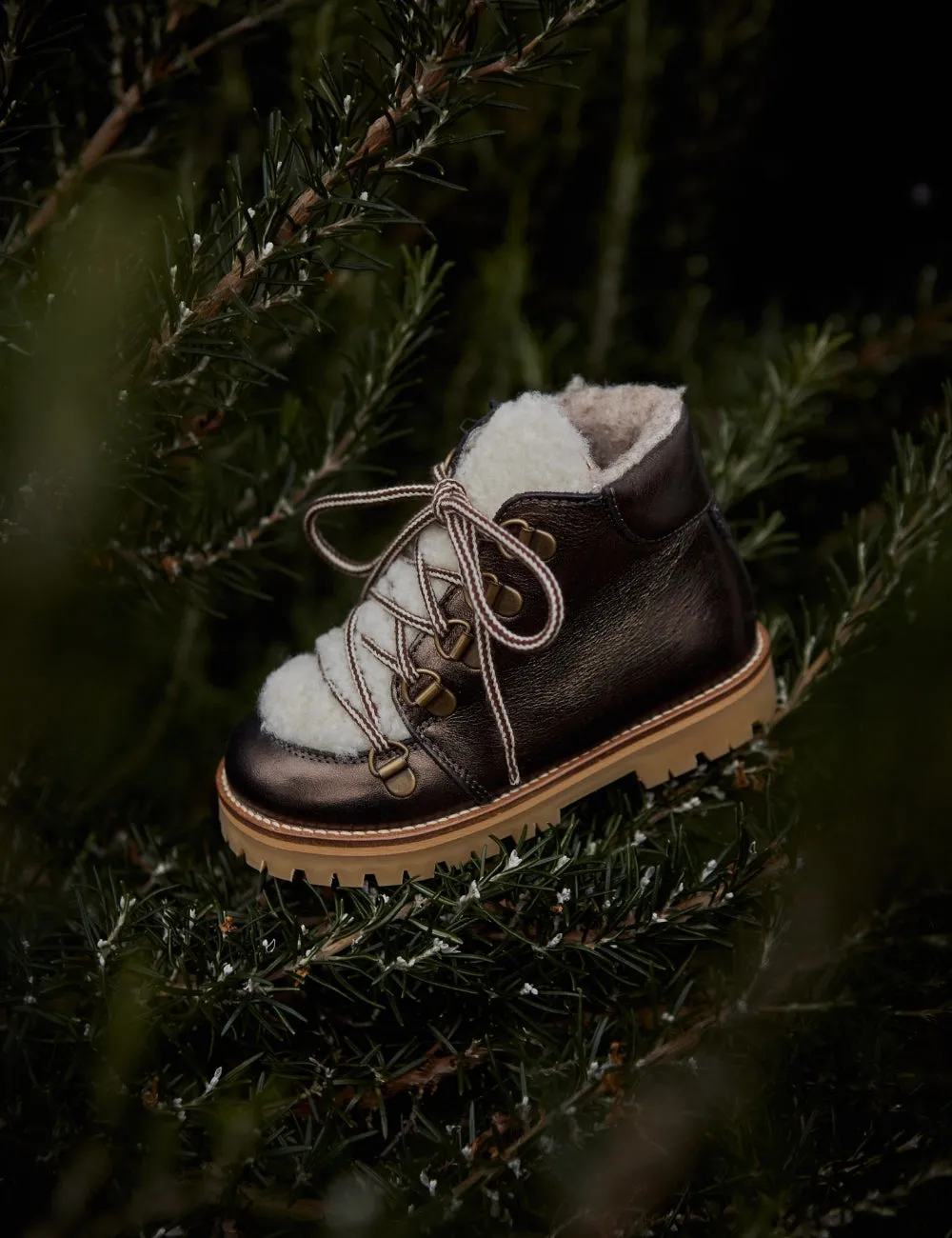 Classic Winter Boot - Beetle