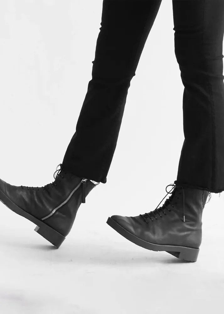 Deuce Lace Up Boot - Black