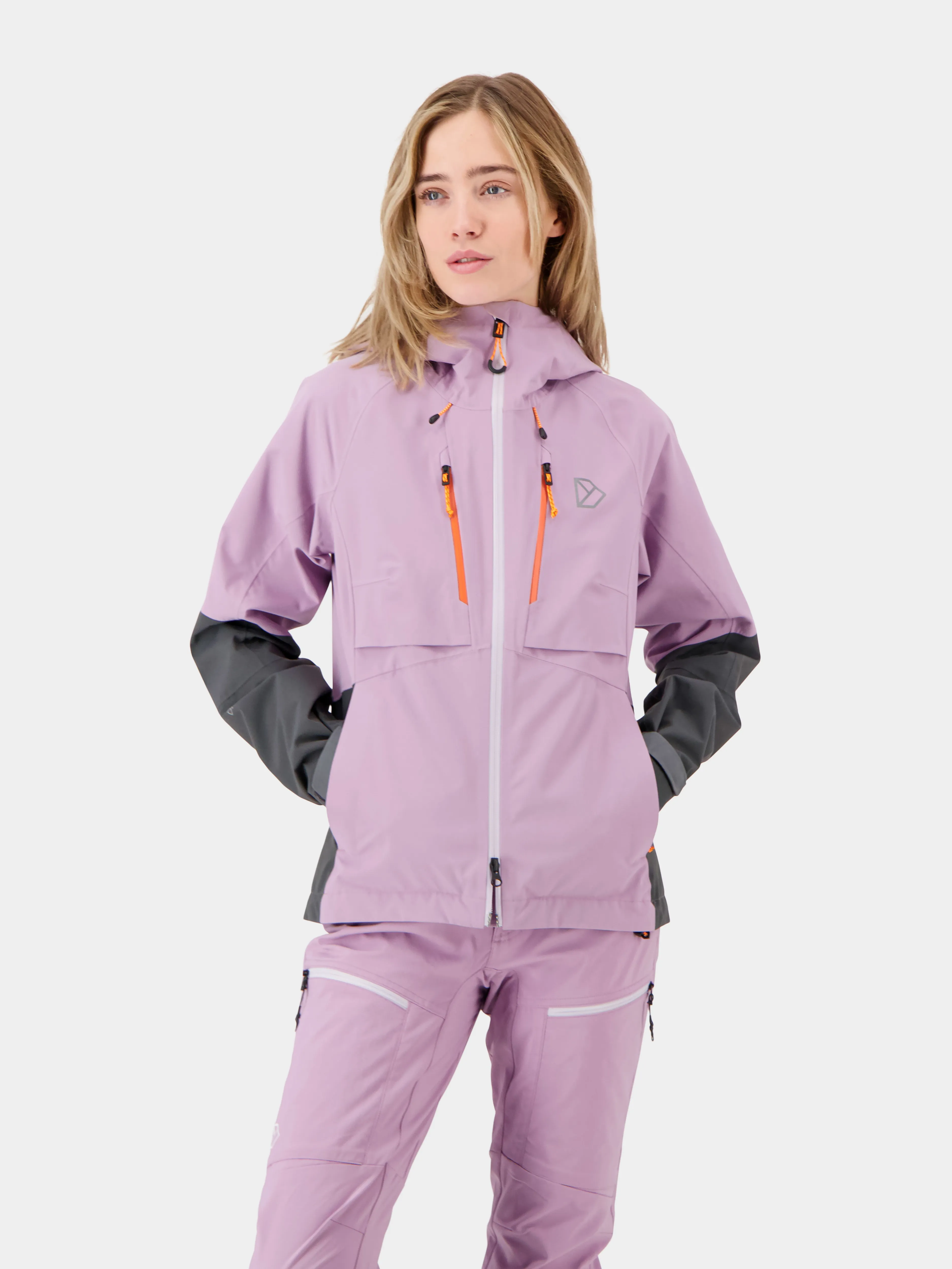 Didriksons Women&#x27;s Indus Jacket Purple Rain | Buy Didriksons Women&#x27;s Indus Jacket Purple Rain here | Outnorth