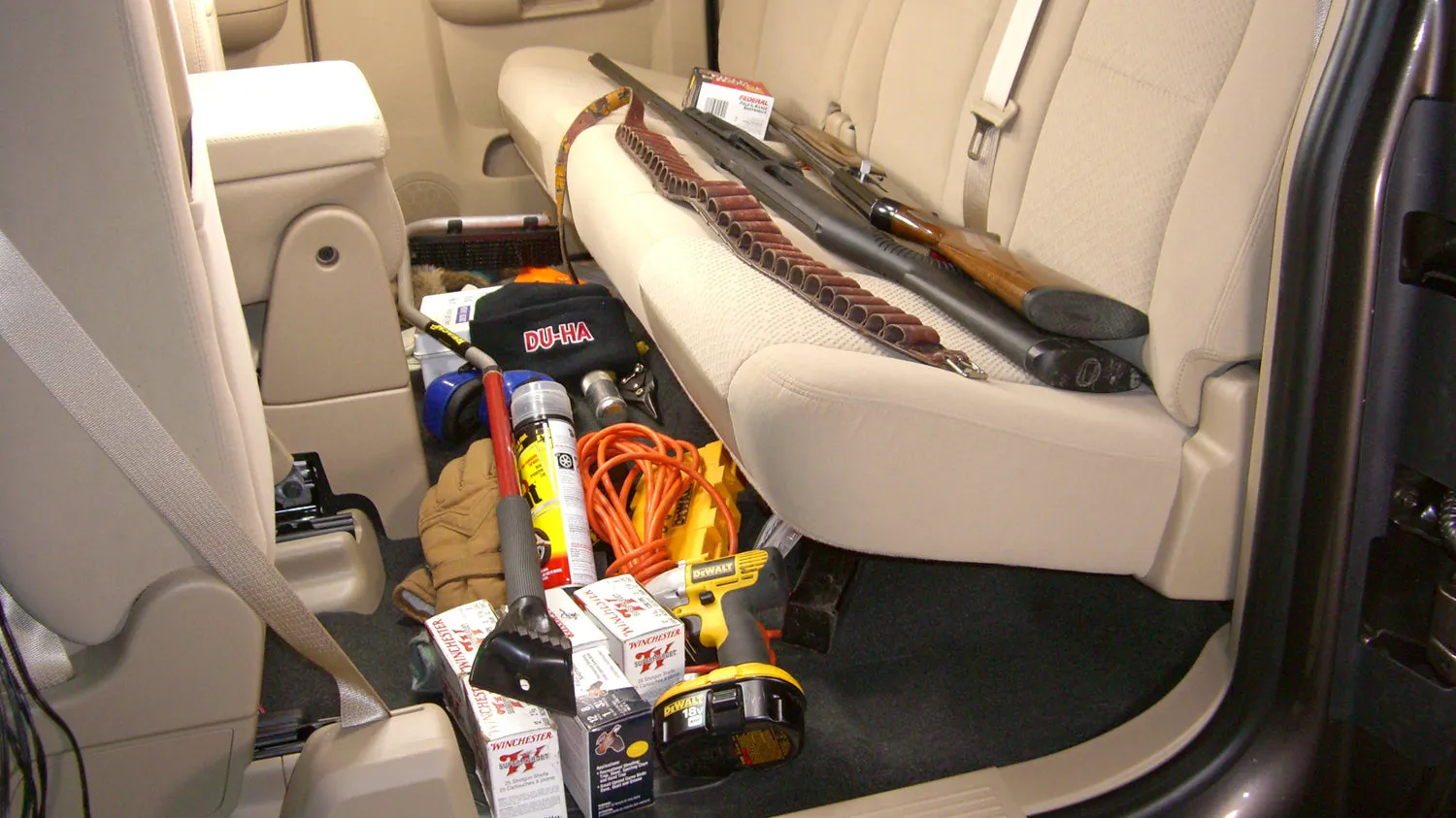 DU-HA 10049 DU-HA® Interior Storage/Gun Case; Incl. Gun Rack/Organizer; Light Gray;