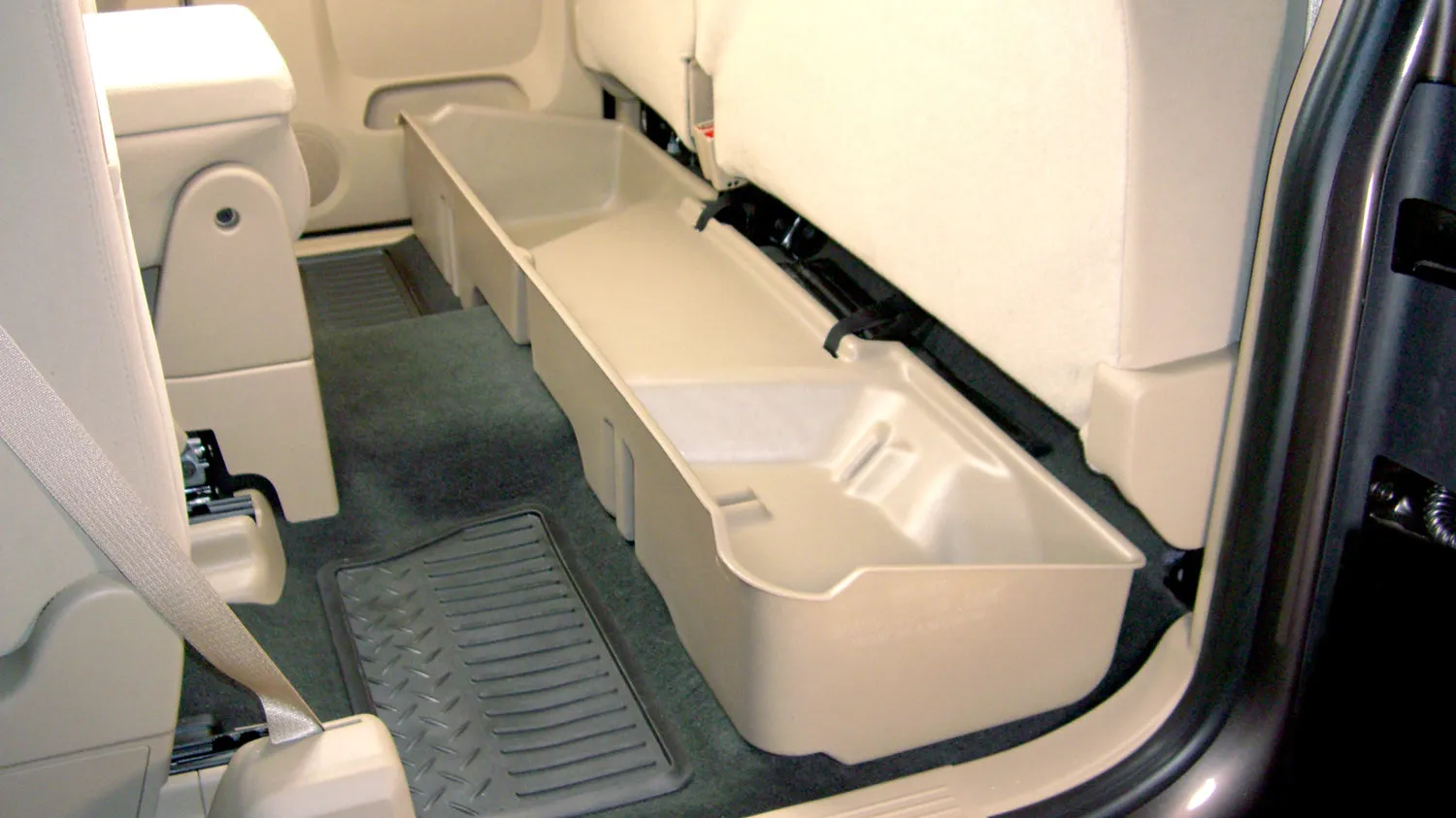DU-HA 10049 DU-HA® Interior Storage/Gun Case; Incl. Gun Rack/Organizer; Light Gray;