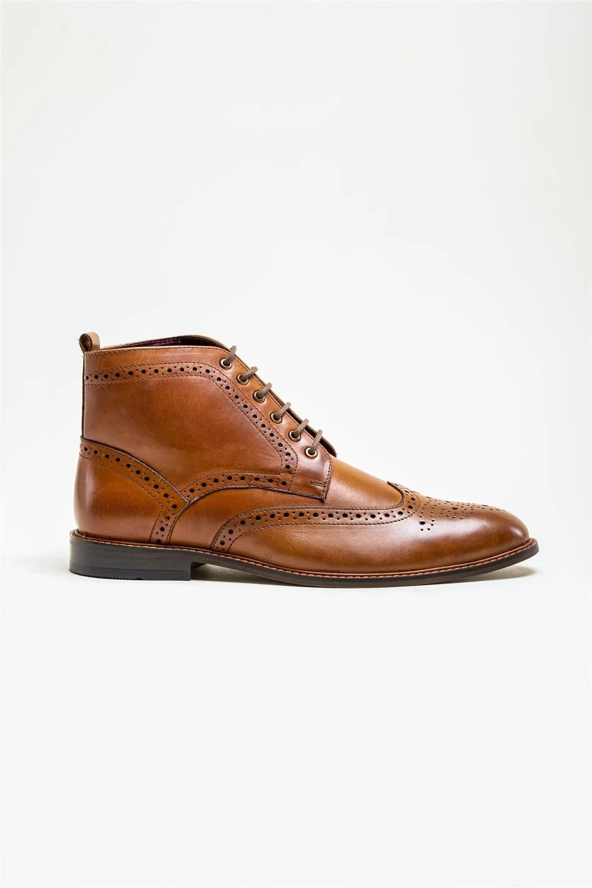 Holmes  Signature lace up Boots