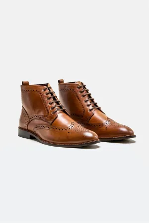 Holmes  Signature lace up Boots