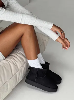 Joskaa Franz Shearling Boots Black
