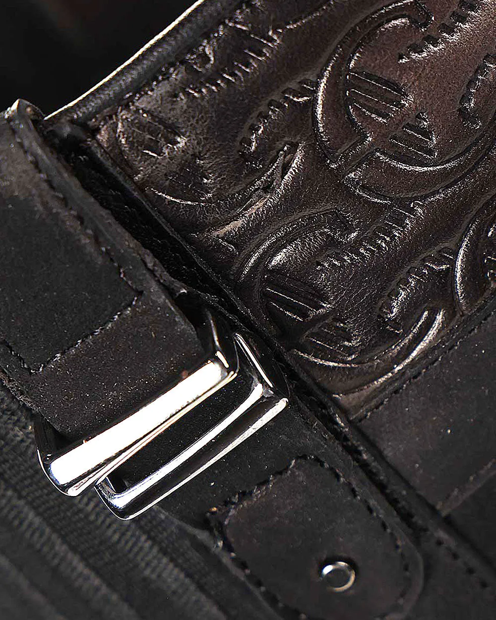 Riding style black elegant stingray boot