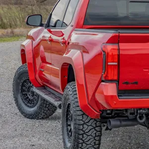 Rough Country HD2 Side Steps | 2024  Toyota Tacoma