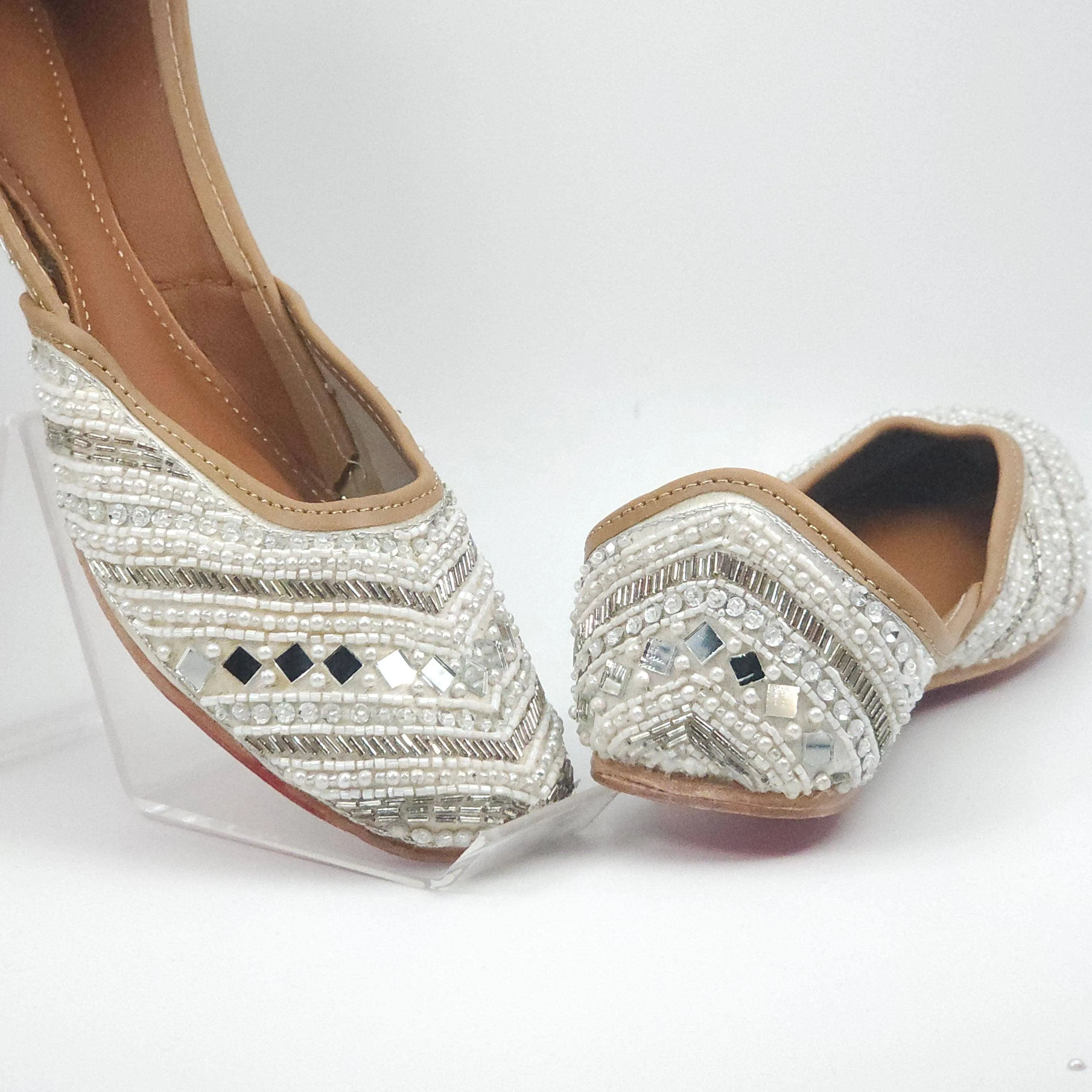 Snowie - Womens White  Ballerina Jutti Shoes
