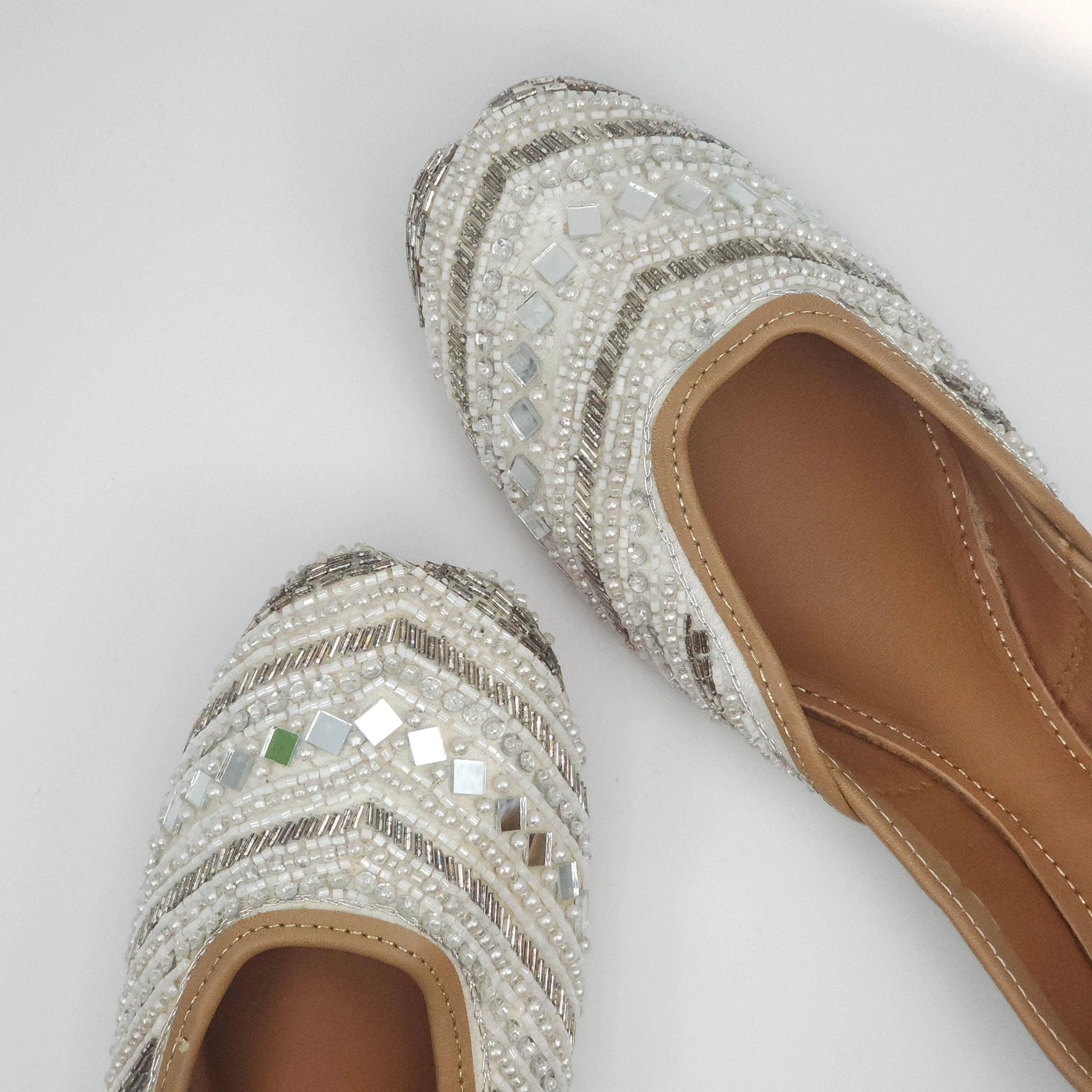Snowie - Womens White  Ballerina Jutti Shoes