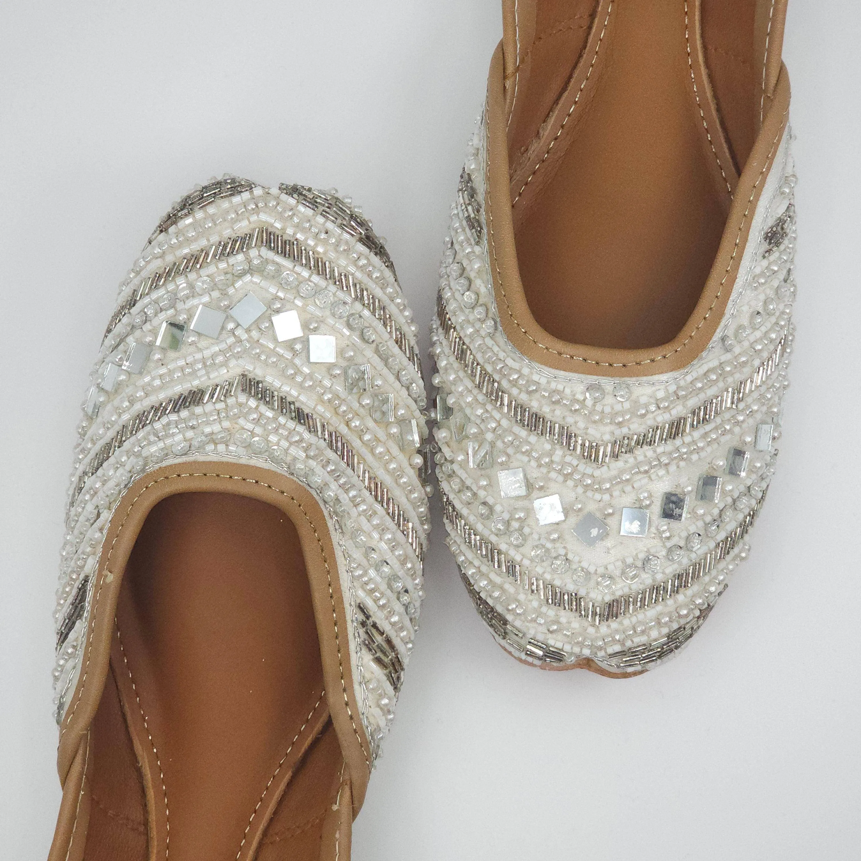 Snowie - Womens White  Ballerina Jutti Shoes