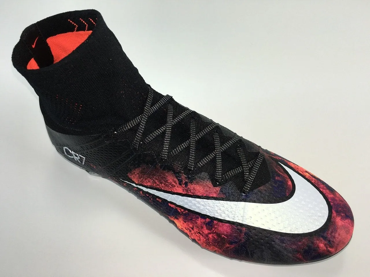 SR4U Laces Black Speckled Sunlight Shimmer