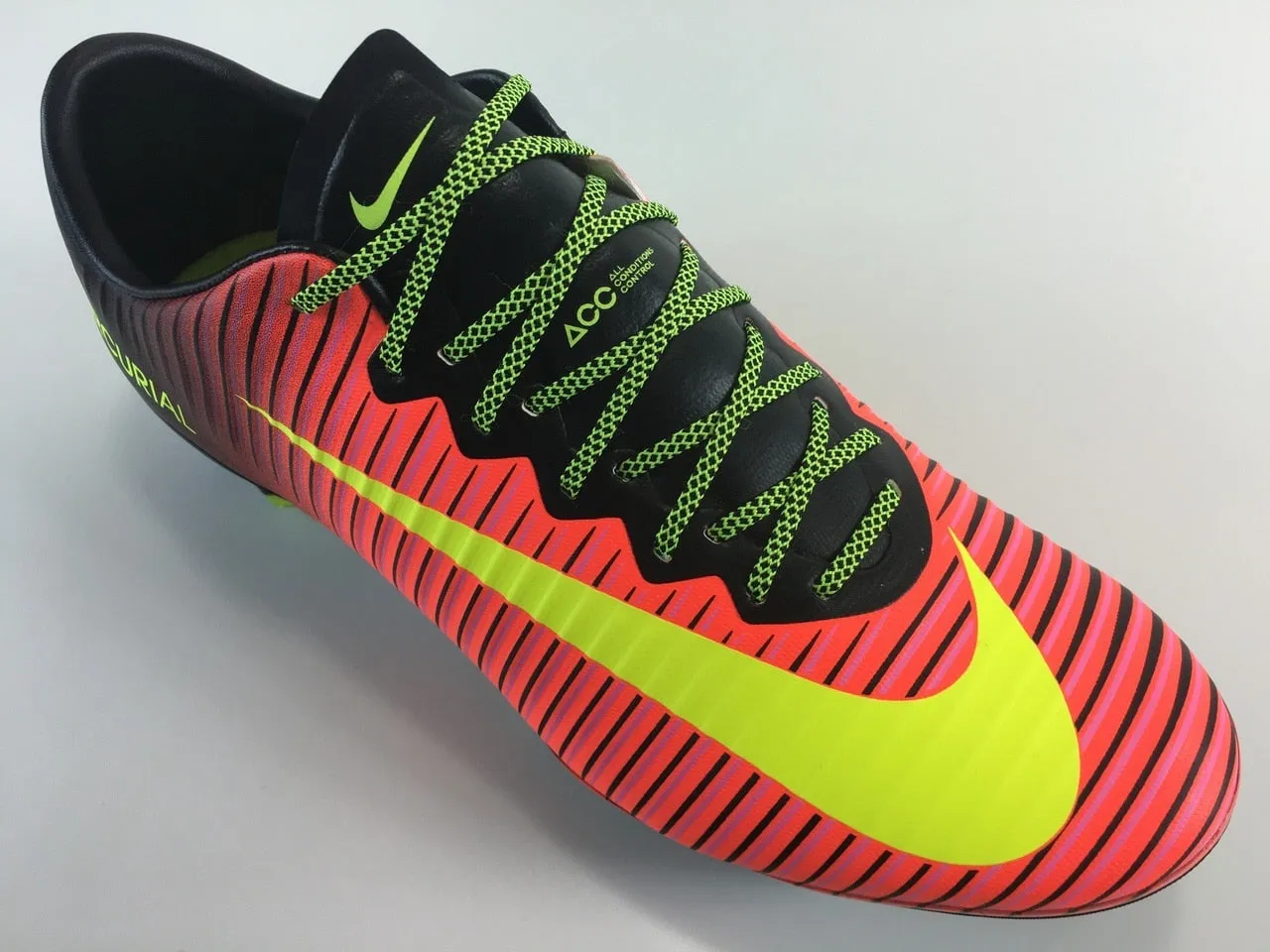 SR4U Laces Grid Black/Neon Yellow Premium