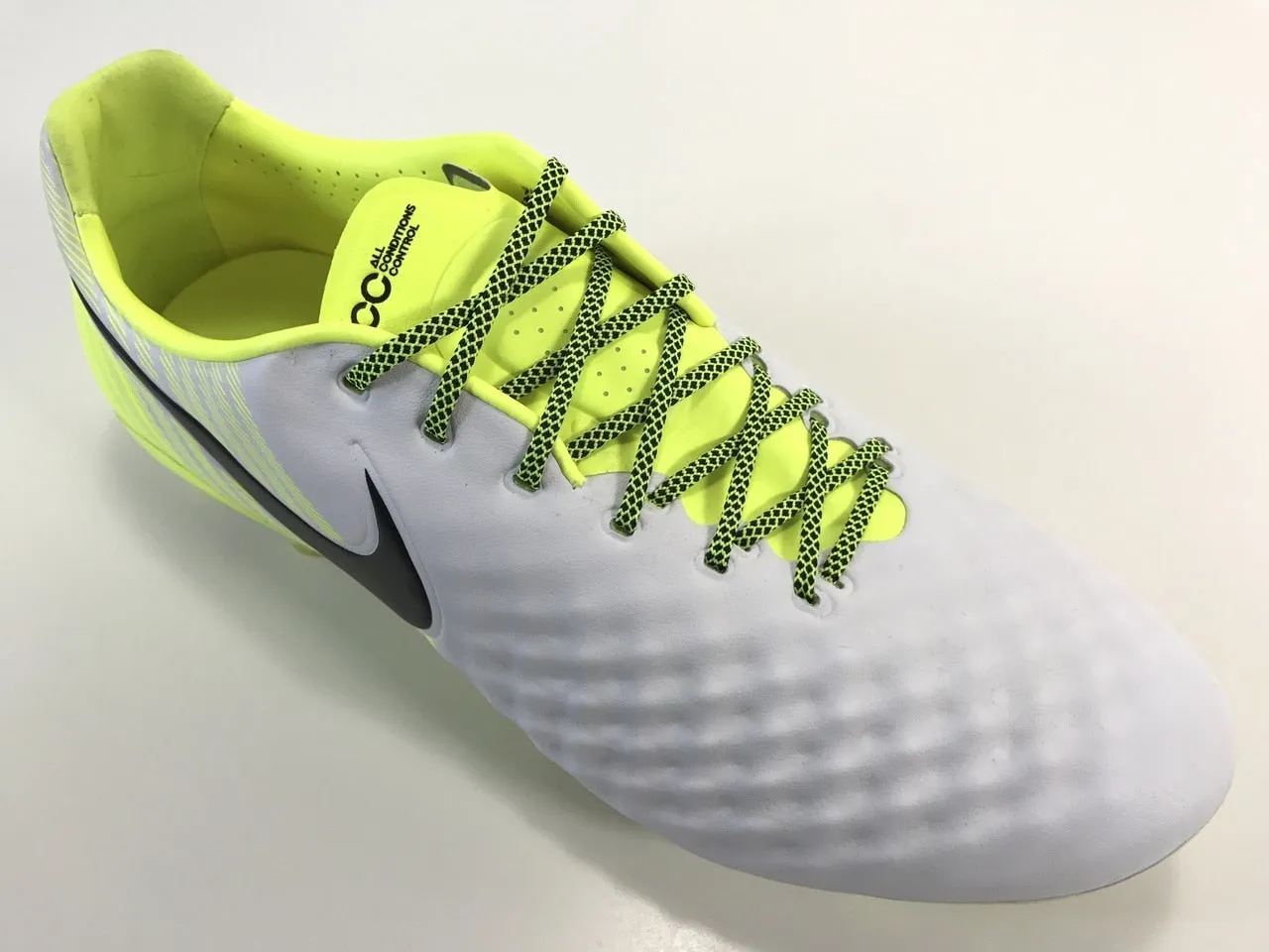 SR4U Laces Grid Black/Neon Yellow Premium