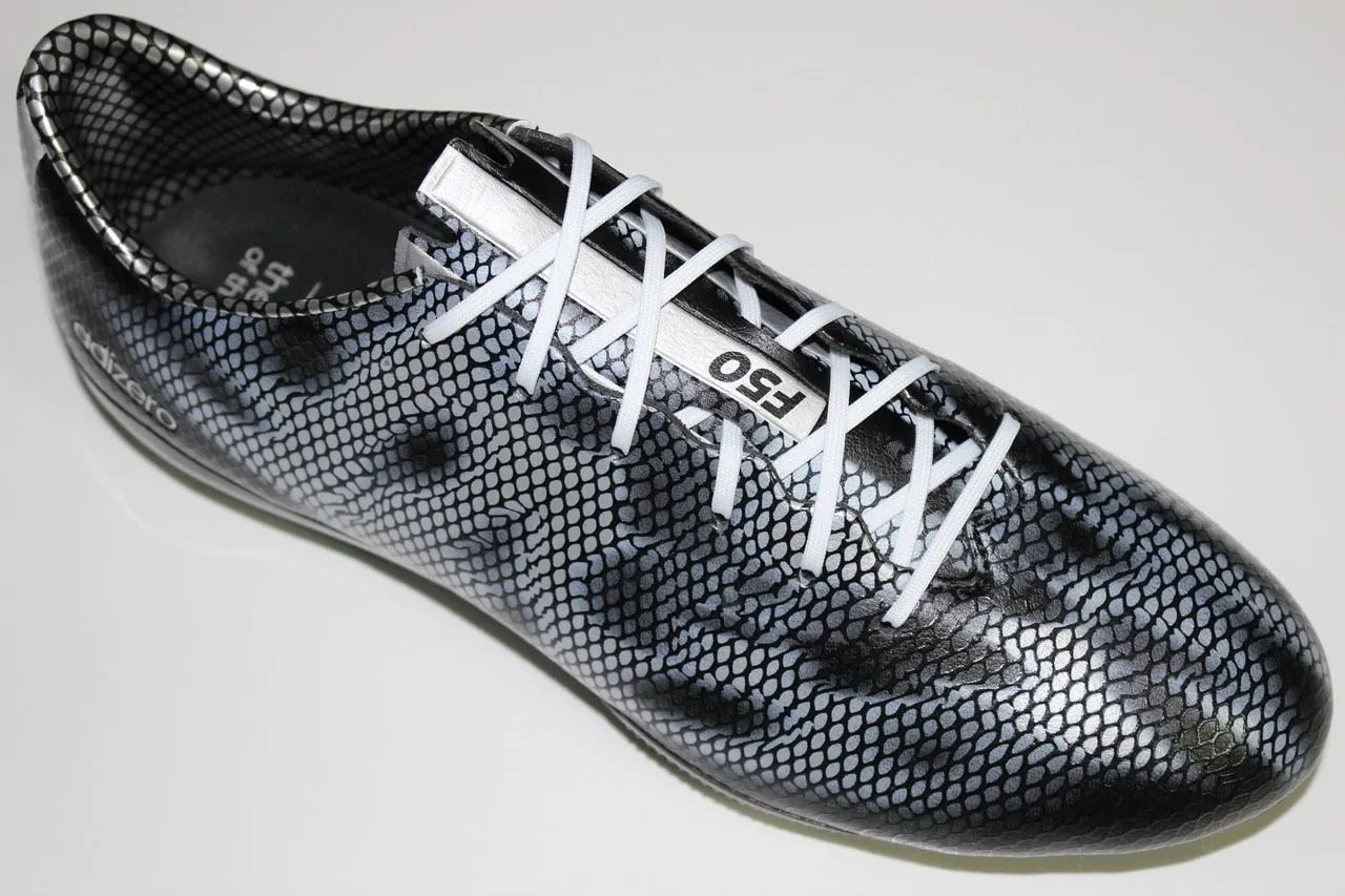 SR4U Laces White