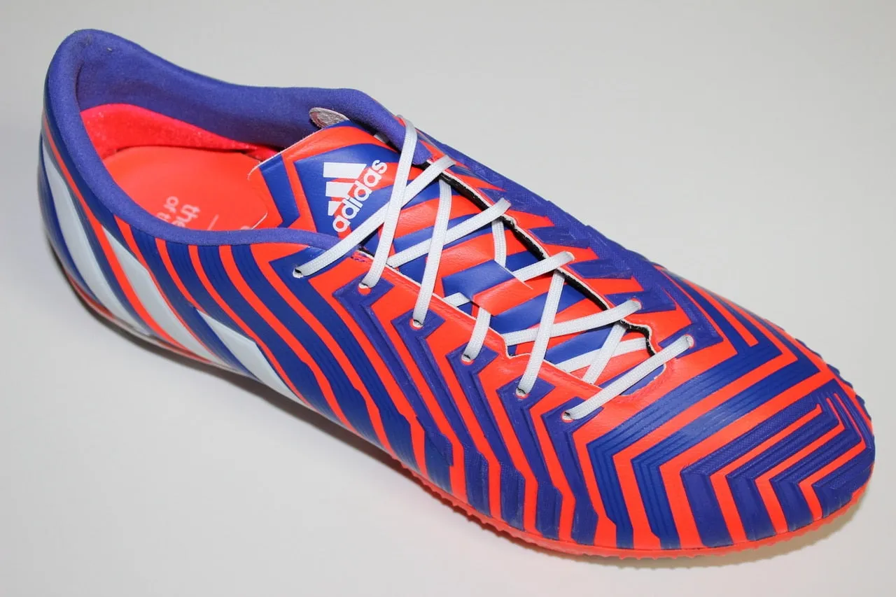 SR4U Laces White