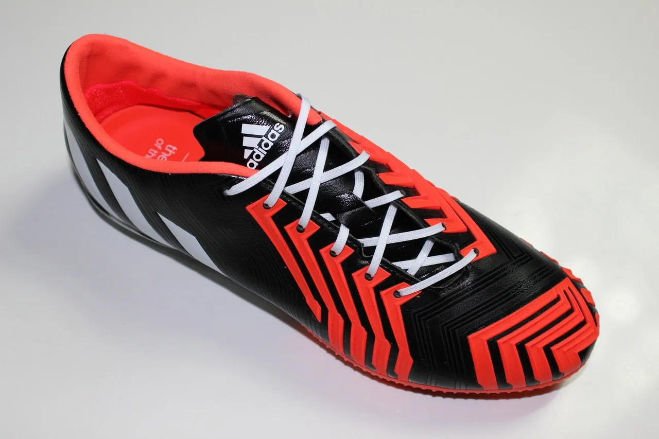 SR4U Laces White
