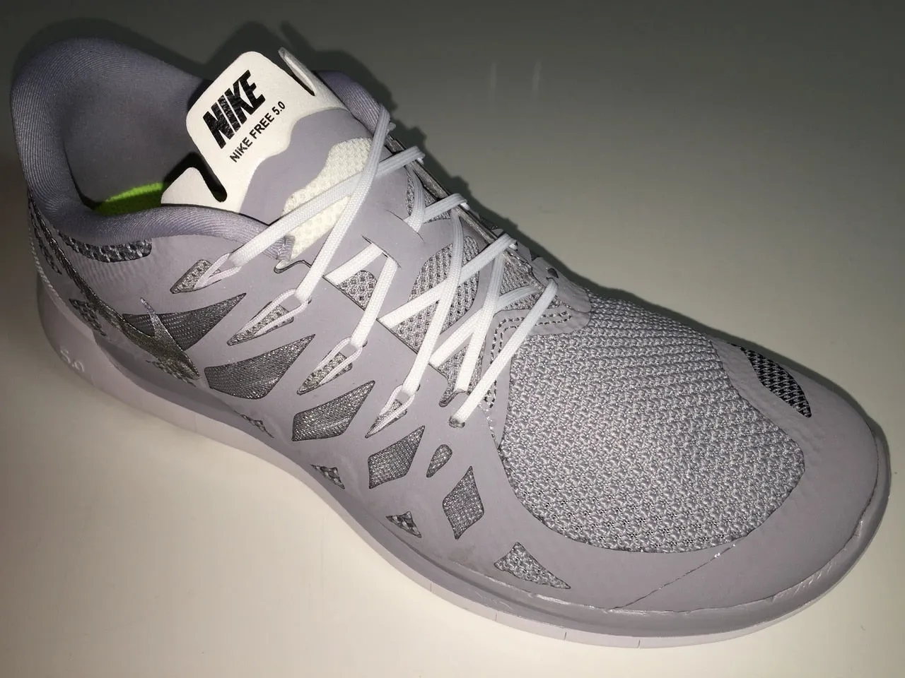 SR4U Laces White