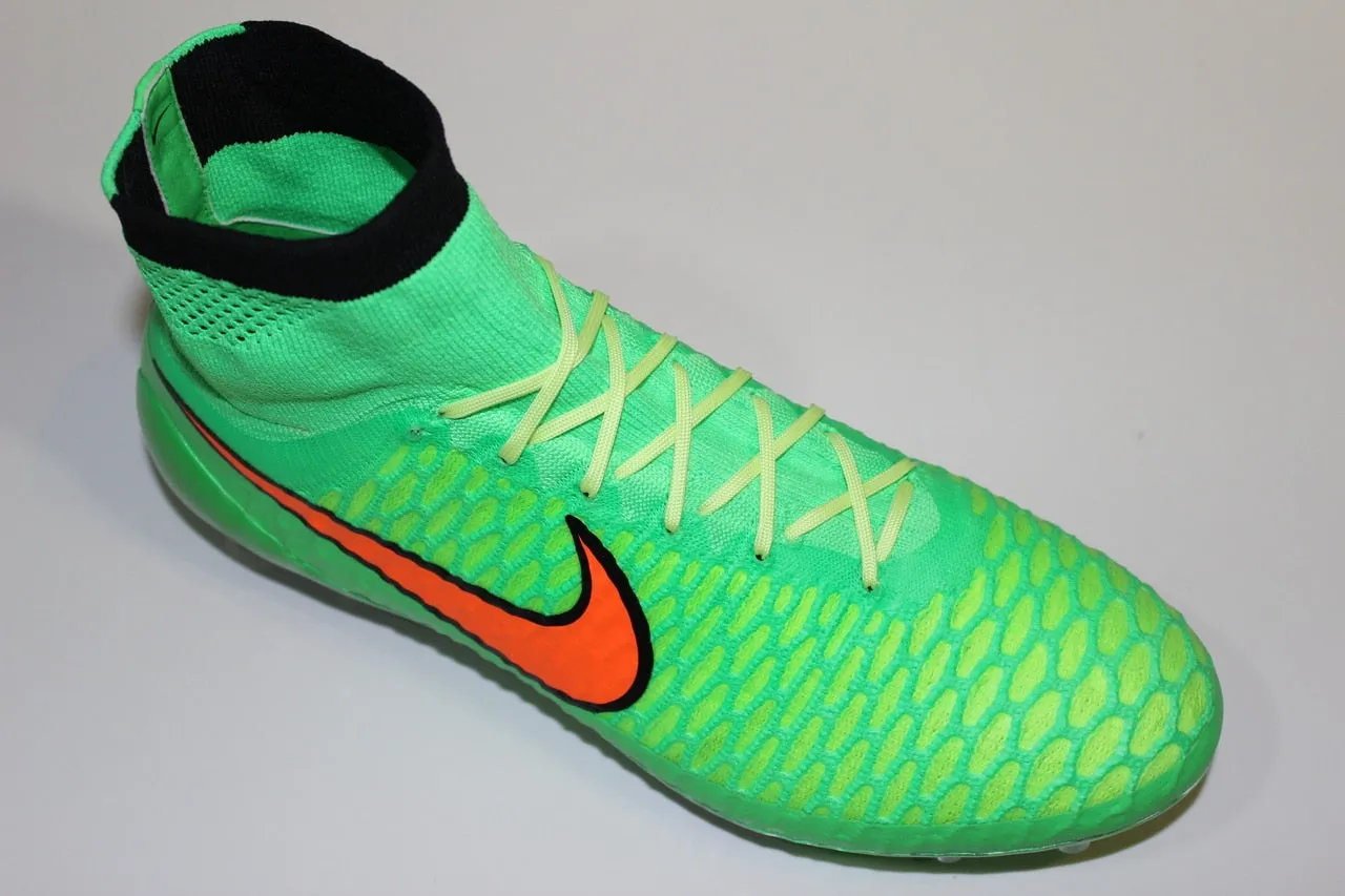 SR4U Laces Yellow Glow in the Dark