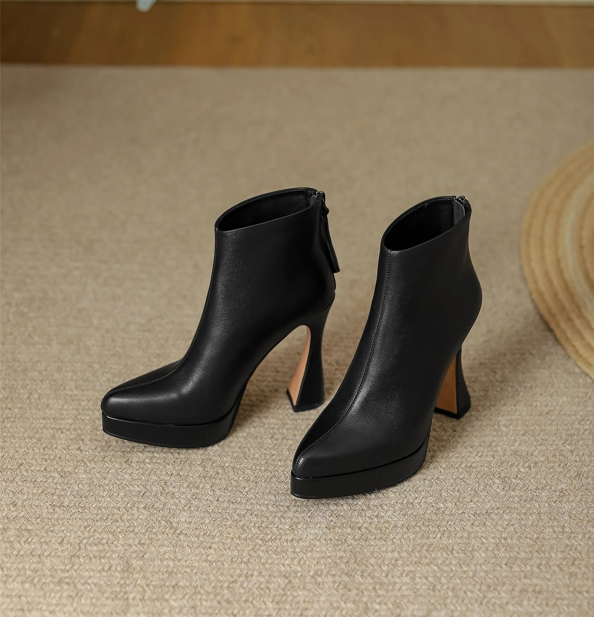TinaCus Women's Pointed Toe Genuine Leather Handmade Back Zipper High Spool Heels Ankle Boots with Platform