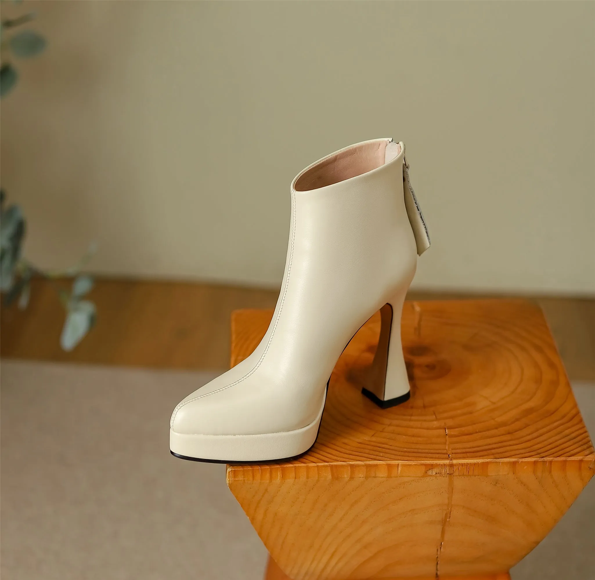 TinaCus Women's Pointed Toe Genuine Leather Handmade Back Zipper High Spool Heels Ankle Boots with Platform