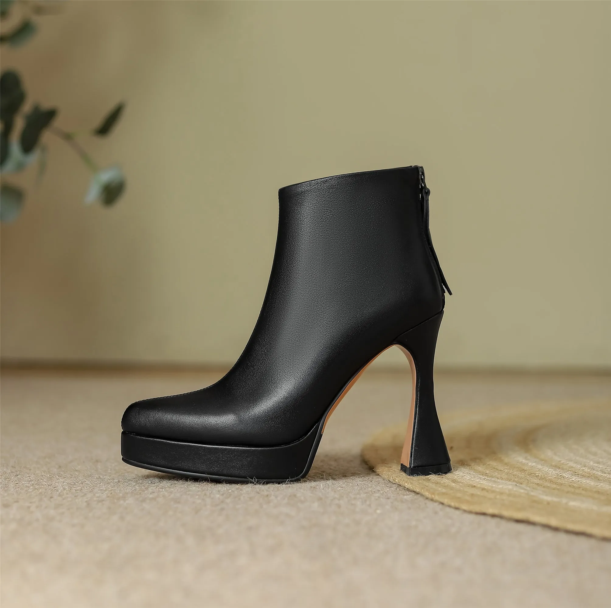 TinaCus Women's Pointed Toe Genuine Leather Handmade Back Zipper High Spool Heels Ankle Boots with Platform